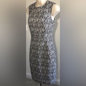 Calvin Klein Black and Light Pink Stretchy Sheath Dress. Women’s Size 10.